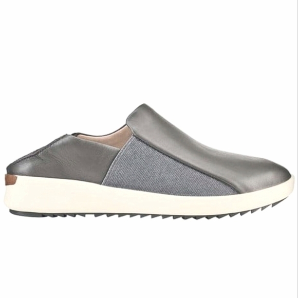 OluKai Malua Slip On Waterproof Leather Sneaker Grey Women's 8.5 - Picture 3 of 14